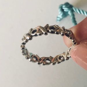 Tiffany & Co Silver Paloma Picasso narrow XO sz 8